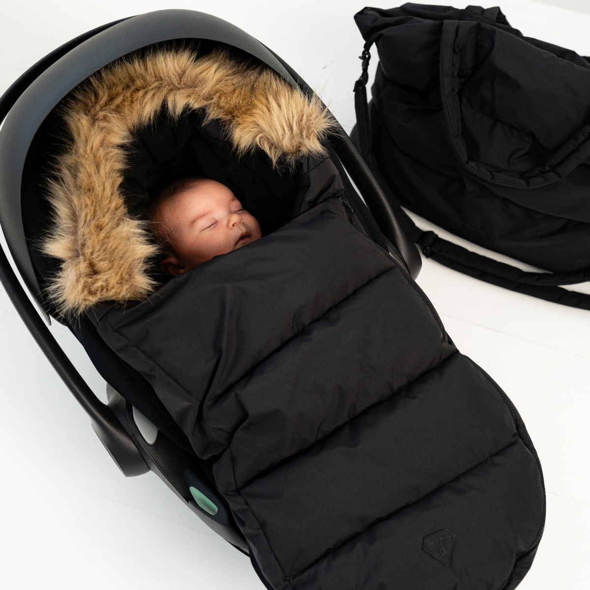 Baby Puffer Footmuff