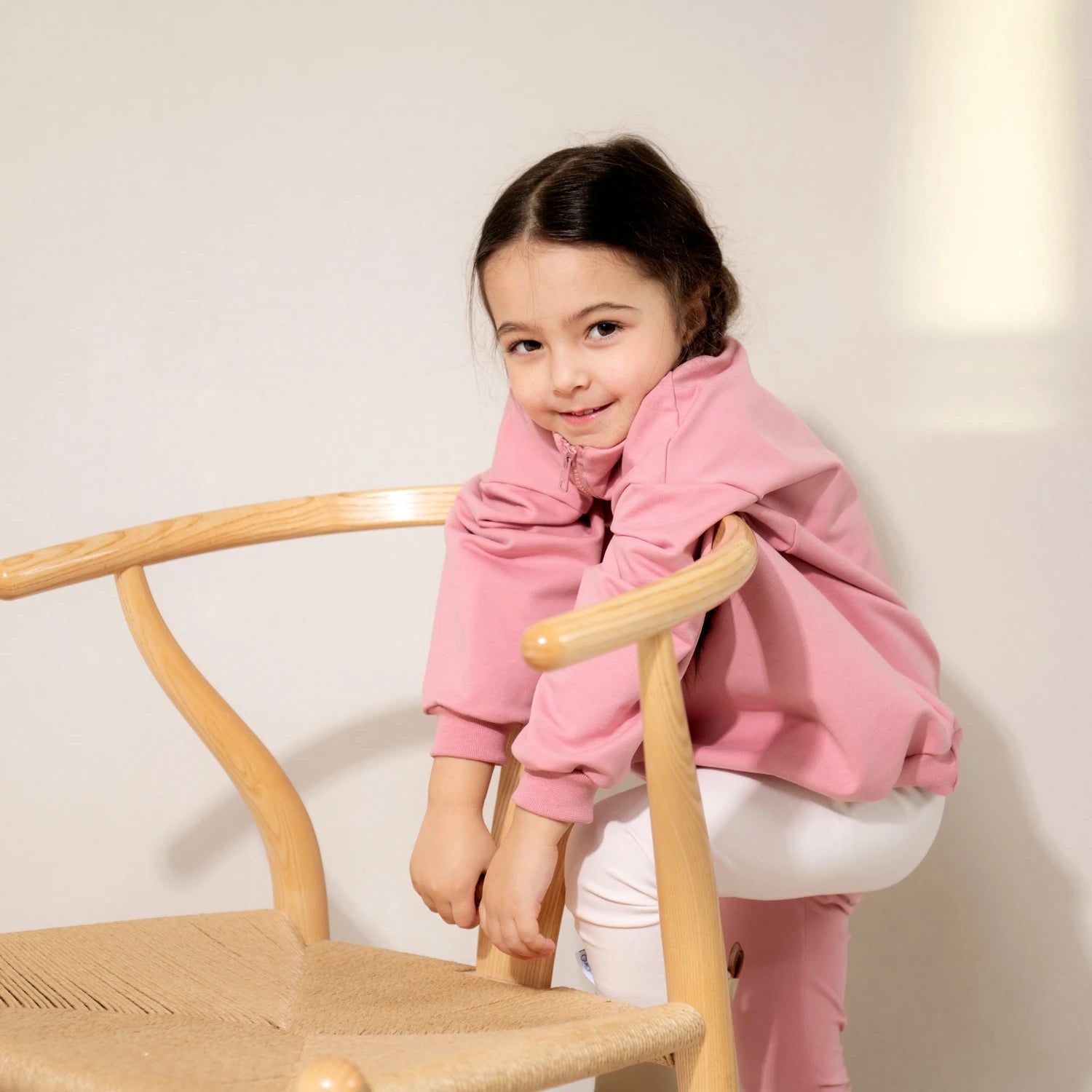 Wide Zipper Sweatshirt