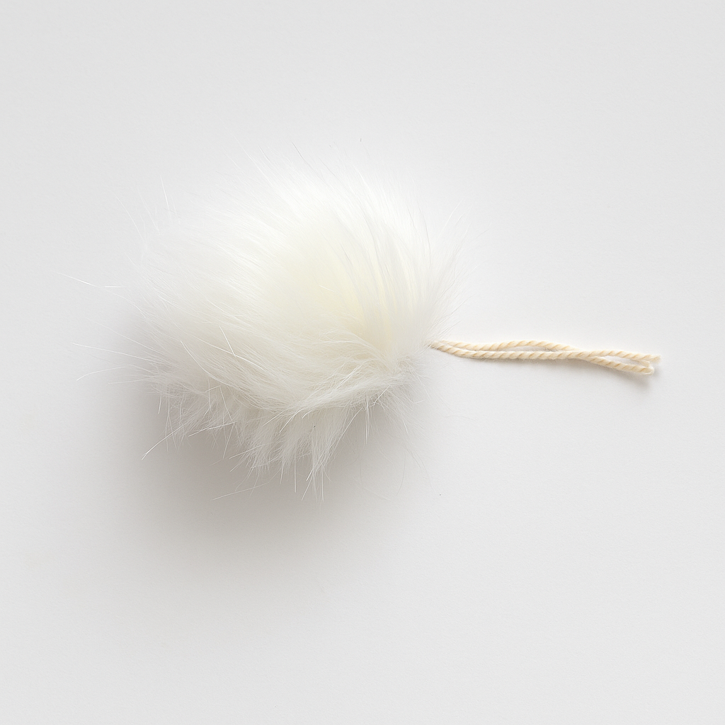 #vari_white long fur