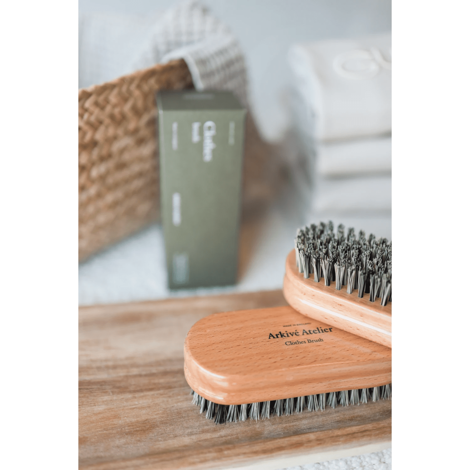 Arkivé Care Clothes Brush Vaateharja 