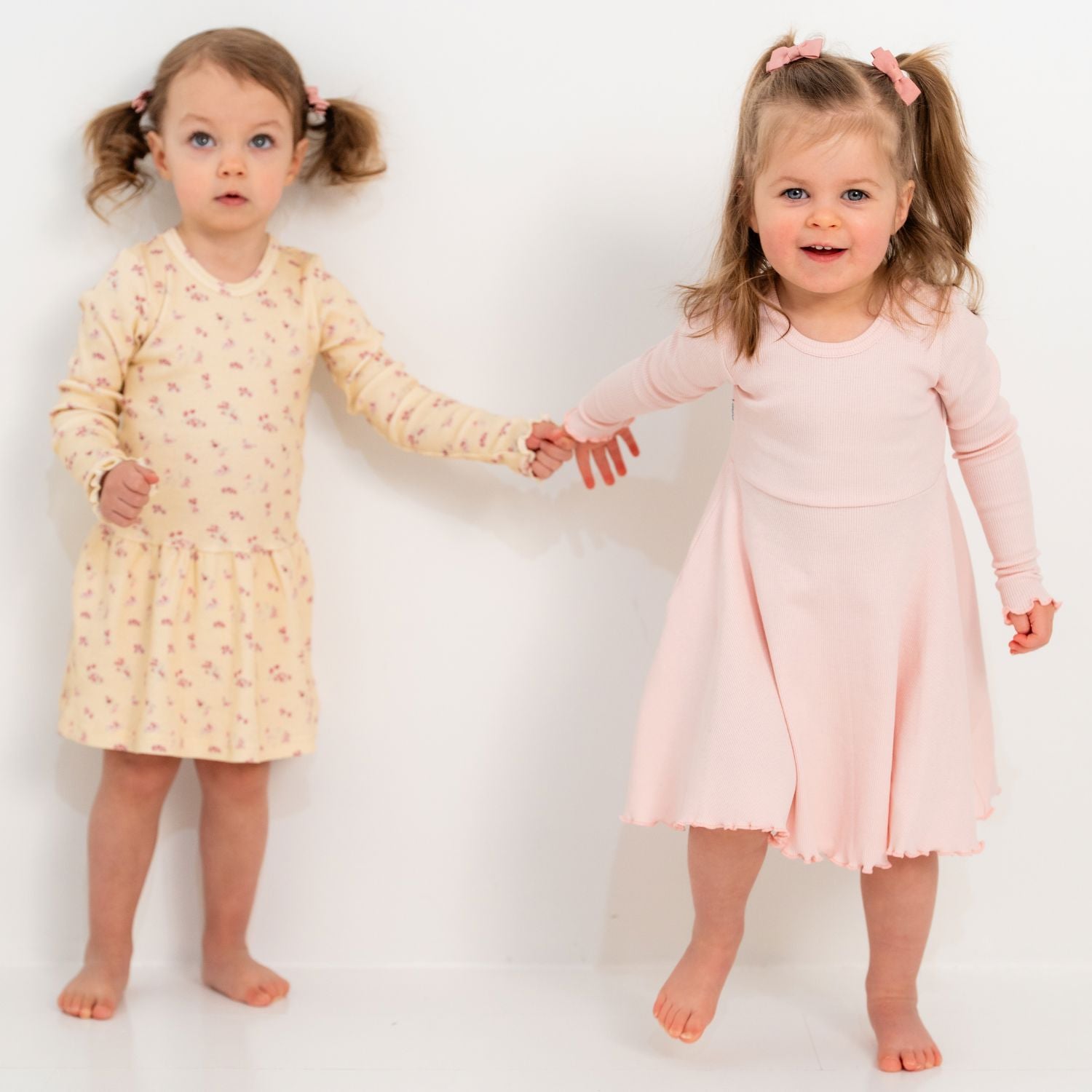 Gugguu lasten Classic Rib Dress Mekot Gugguu
