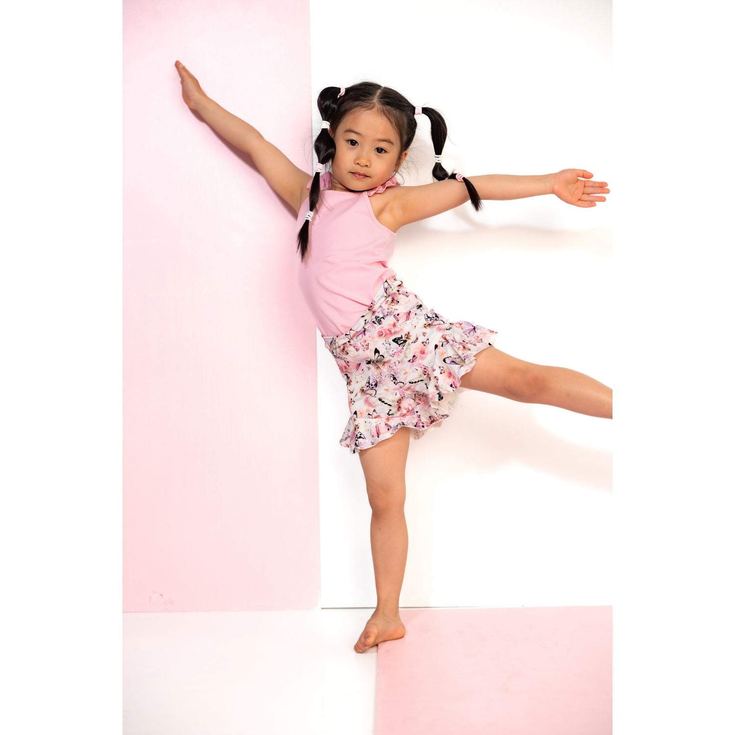 Gugguu lasten Print Frilla Shorts Shortsit Gugguu