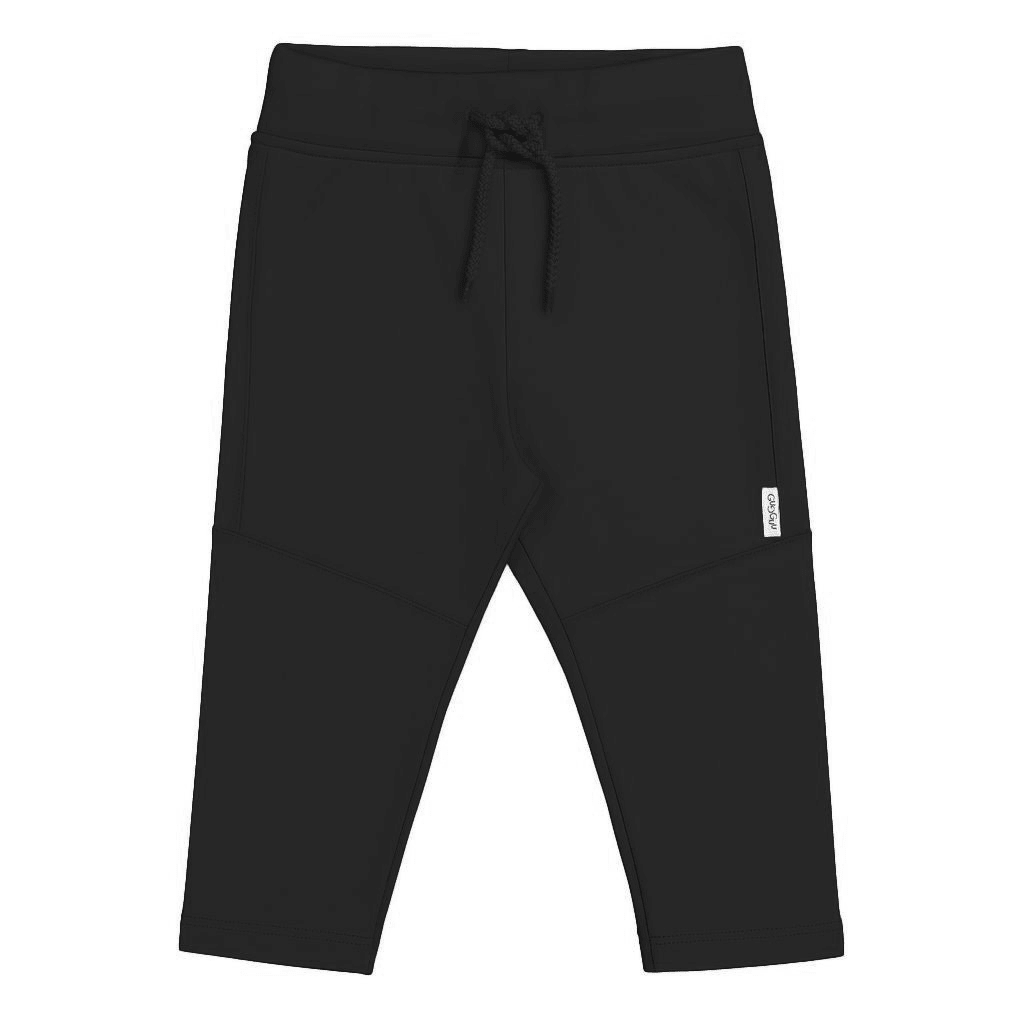 #väri_black