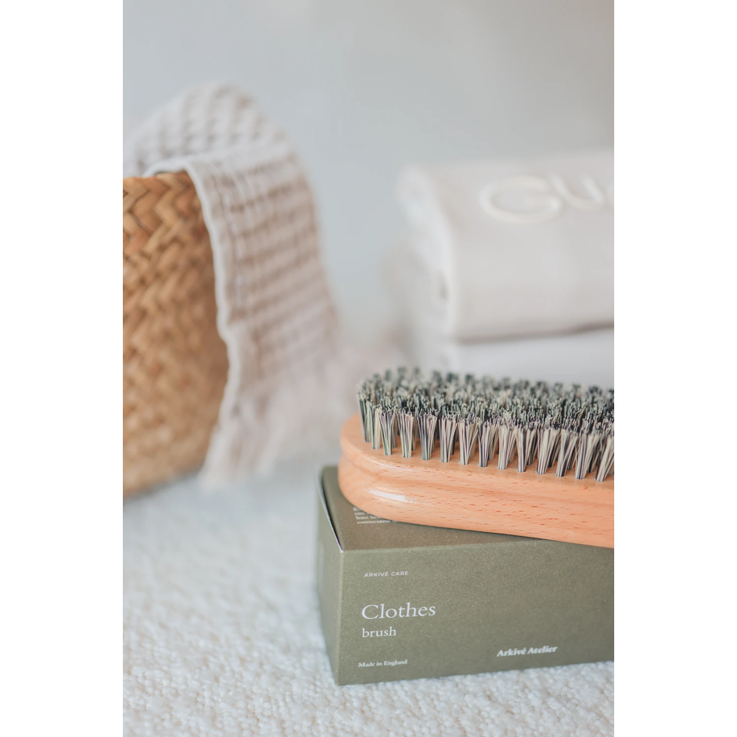 ‭ Arkivé Care Clothes Brush Vaateharja‬ ‭